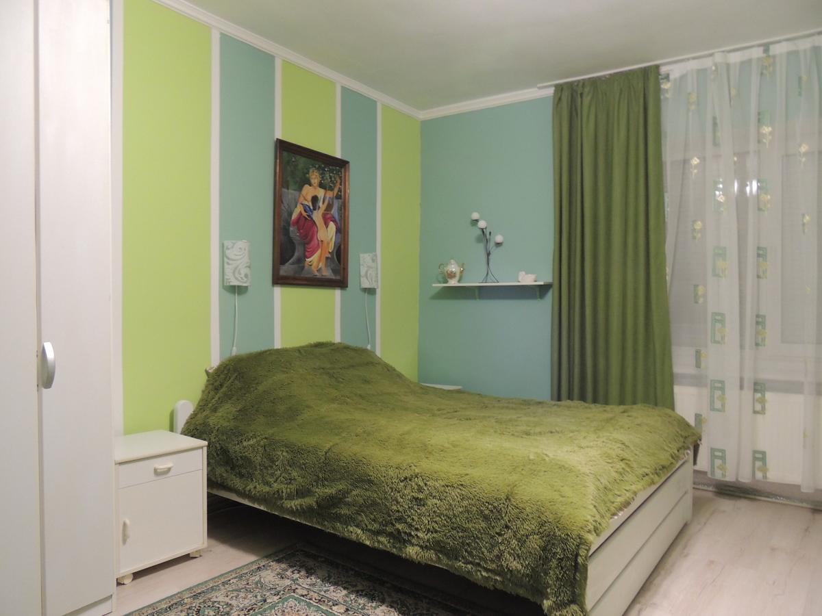 Apartment On Stefanyka 42/5 Běrehovo Exteriér fotografie